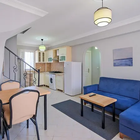 Apart-hotel Gold Lion *