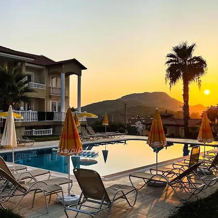 Gold Lion Apart Otel
