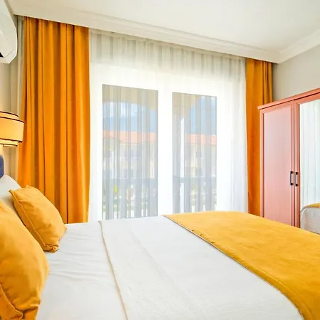 Apart Otel Gold Lion Ölüdeniz
